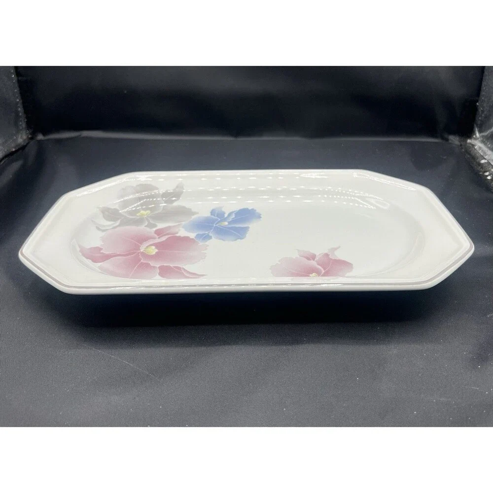 Mikasa Continental Beau Monde F3007 Octagonal Serving Platter 11.5” Orchid Japan